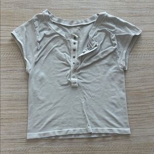 Stylish Light Gray Button-Up Women's Tee